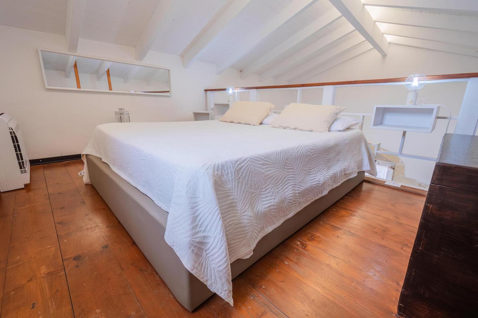 Apartment Historia- Dimore Vico Ghezzi